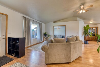 Pointe Way-22