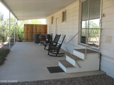 4170 Mimbres Front Patio