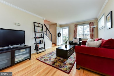 2220 Dartmouth Dr, Alexandria, VA 22307 - photo 6