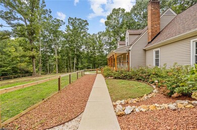 2964 Shaw St, Asheboro, NC 27205 - photo 4