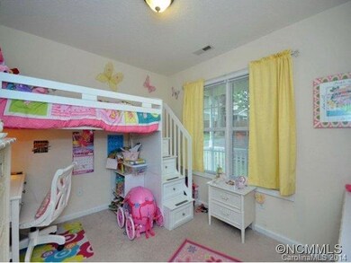 103 Telfare Ln, Asheville, NC 28803 - photo 6