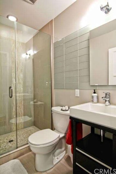 New 3/4 bath has style!