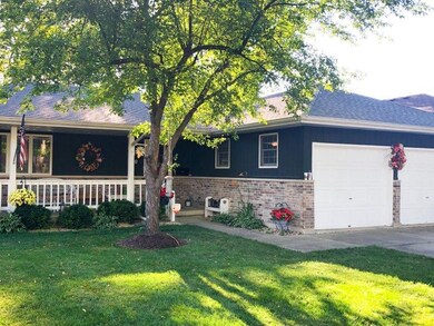 850 N Fordham Ave, Aurora, IL 60506 - photo 2