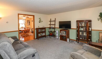 131 Tina Dr unit A, Pembroke, NH 03275 - photo 3