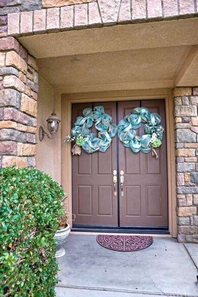 DOUBLE DOOR ENTRY
