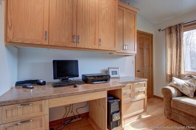 custom office