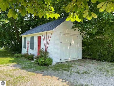 301 Ames St, Elk Rapids, MI 49629 - photo 2