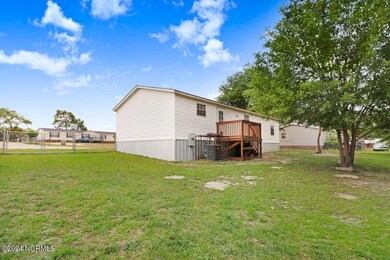 211 Devonshire Dr-4
