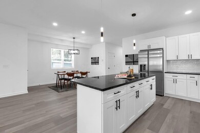 9-web-or-mls-1191-seymour-ave