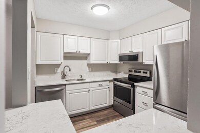 1450 Slade Ave unit 203, Columbus, OH 43235 - photo 6