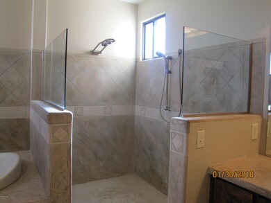 Dual-head shower, MBa