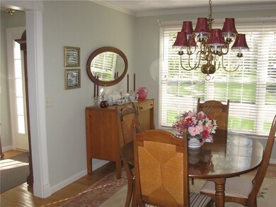 7 Misty Ct, Wakefield, RI 02879 - photo 3