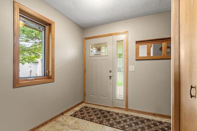 1285 Diamond Ct S, Shakopee, MN 55379 - photo 4