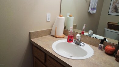 7864 Playpen Ct, Jacksonville, FL 32210 - photo 6