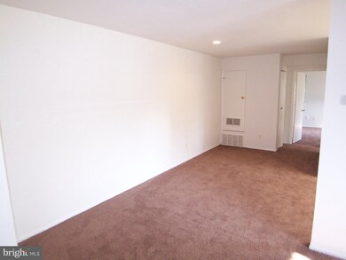 11909 Tarragon Rd unit H, Reisterstown, MD 21136 - photo 4