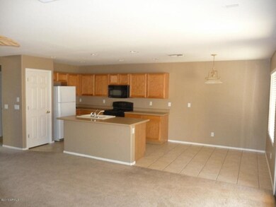 Eat-In Kitchen