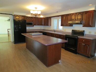 32 Walker Rd, Danville, NH 03819 - photo 4