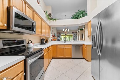 1980 Willow Bend Cir unit 7-204, Naples, FL 34109 - photo 6