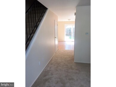 42 Eisenhower Cir, Whitehall, PA 18052 - photo 4