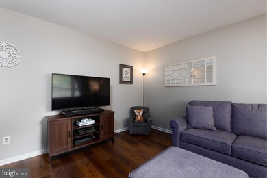 2702 Crestline Ct unit 2702, Glen Mills, PA 19342 - photo 3