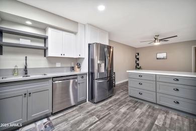 5836 W Winchcomb Dr-12