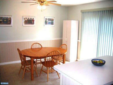 122 Windham Ct, Newtown, PA 18940 - photo 7