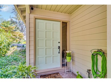 13 Mountain Cir, Lake Oswego, OR 97035 - photo 3