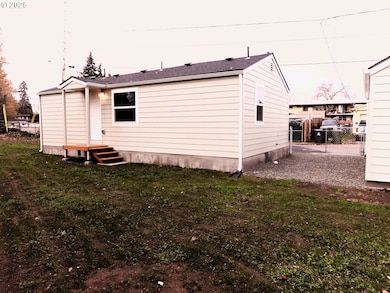 890 25th St SE, Salem, OR 97301 - photo 6