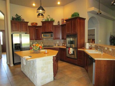 451 Cielo Grande, Alamogordo, NM 88310 - photo 4