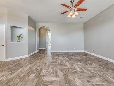 1817 NE 11th Cir, Moore, OK 73160 - photo 7