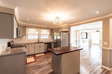 134 Church St NE, Baconton, GA 31716 - photo 6