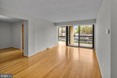 The Brittany unit 732, Arlington, VA 22204 - photo 5