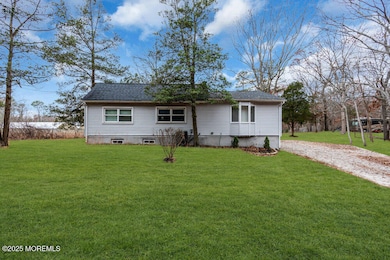 517 Newtons Corner Rd, Howell, NJ 07731 - photo 3