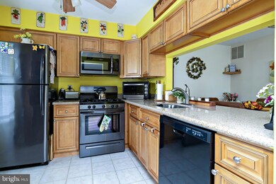 411 Paddock Ct unit 411, Sewell, NJ 08080 - photo 7