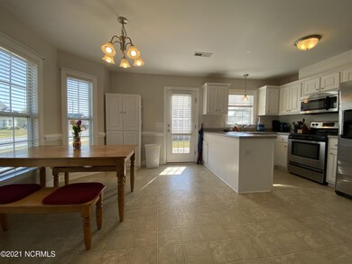 3701 Tifgreen Dr, Greenville, NC 27834 - photo 7