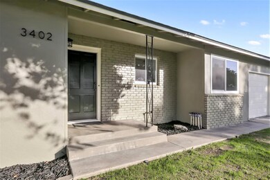 3402 4th Entrance