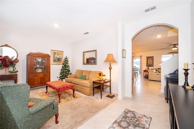 816 Brooklet Dr, Davenport, FL 33837 - photo 4