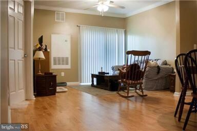 11319 Aristotle Dr unit 3-109, Fairfax, VA 22030 - photo 2