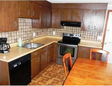 44 River St, Brockton, MA 02302 - photo 3