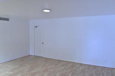 4901 E Magic Stone Dr, Phoenix, AZ 85044 - photo 4