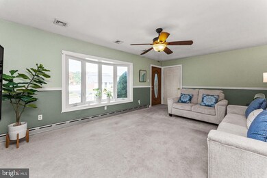 356 N Price St, Pottstown, PA 19464 - photo 5