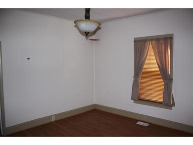 1008 Earnest St, Johnson City, TN 37604 - photo 3