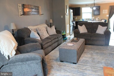 146 Singleton Way, Martinsburg, WV 25403 - photo 4