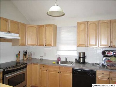 314 Broad St, Eatontown, NJ 07724 - photo 5