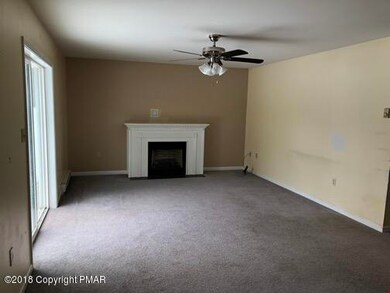 249 Harvest Hill Dr, Chestnuthill Township, PA 18330 - photo 5