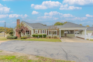 731 W Tigrett St, Halls, TN 38040 - photo 6