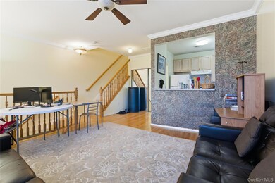 163 Surf Dr unit 199, Bronx, NY 10473 - photo 7