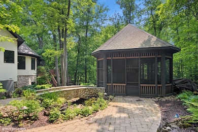 222 Crabapple Ln, Valparaiso, IN 46383 - photo 4