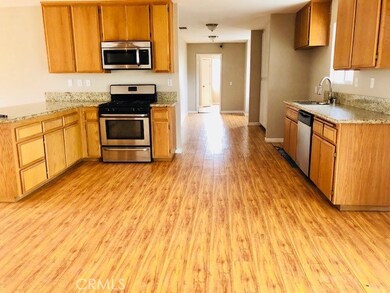 15013 La Brisa Rd, Victorville, CA 92392 - photo 6