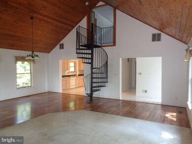 3721 Clarks Point Rd, Middle River, MD 21220 - photo 4